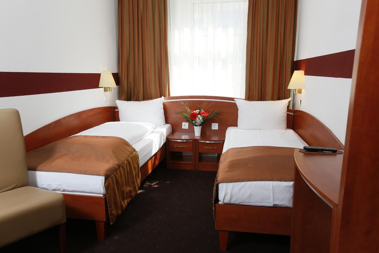 Hotel Condor Hamburg Room photo